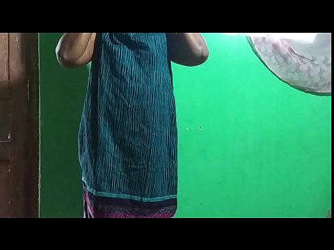 ❤️ அம்மா சோளம் பயன்படுத்துகிறார். ❤️ ஆசன வீடியோ ஆபாசத்தில் ta.xxxner.ru ❌️
